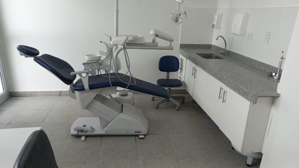 MÁS SALUD | INAUGURARON EL CAPS DR. SAPOSNIK 7