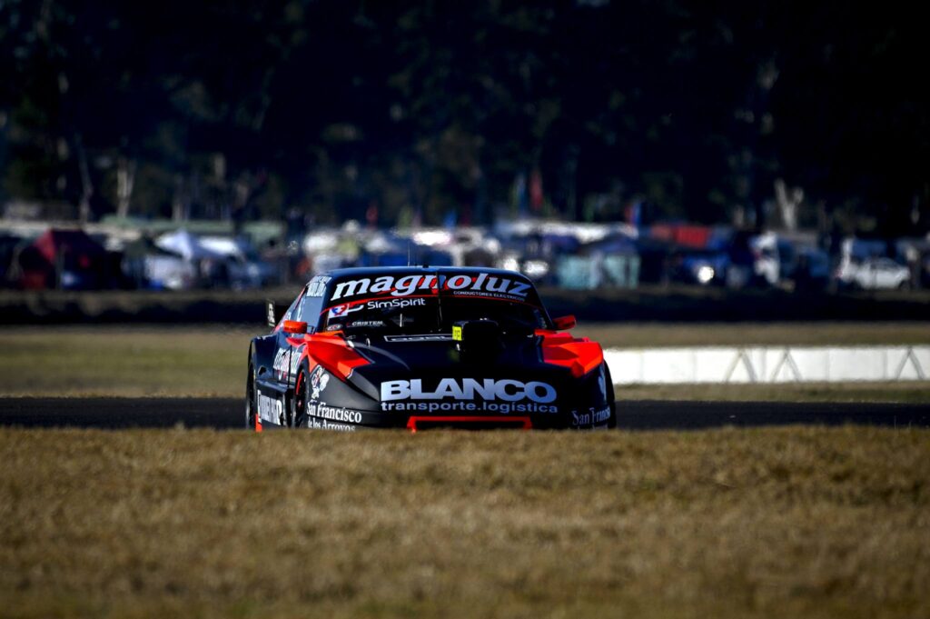 TC PISTA | Gastón Iansa ganó su primer carrera y lo festejó con su hijo en el podio 1 IANSA