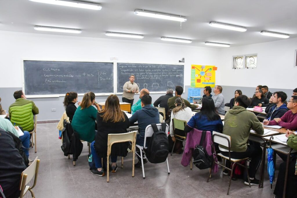 EDUCACIÓN | Abrió la preinscripción al Tramo de Formación Pedagógica en el ISFD N° 99 19