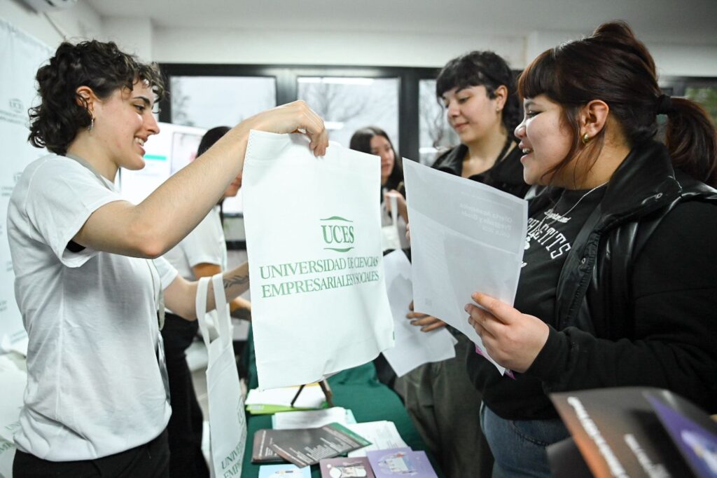 EDUCACIÓN | La oferta académica 2026 pasó por la Expo UNYTE 4