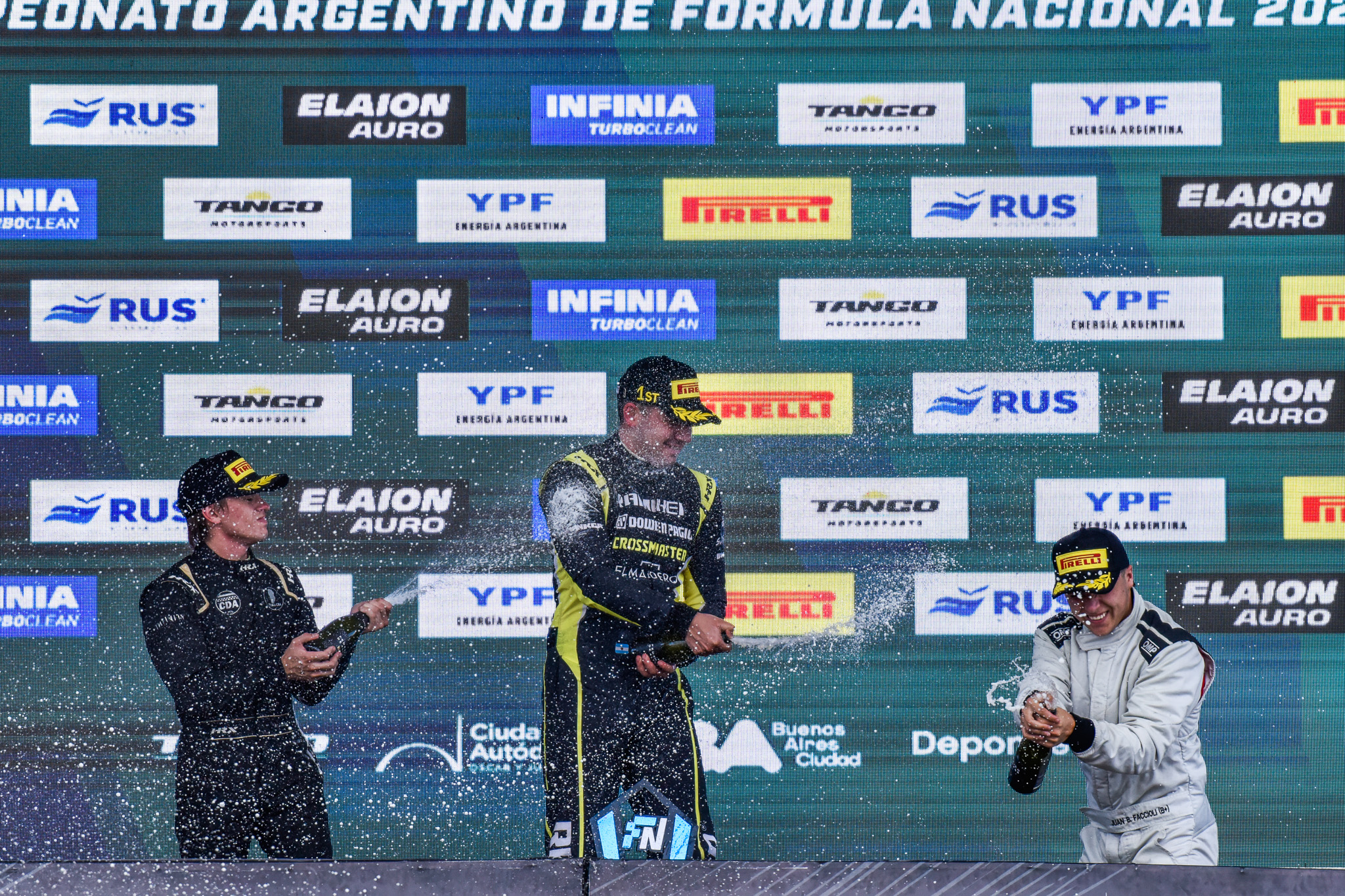 FÓRMULA NACIONAL | Julián Ramos gana, gusta y puntea