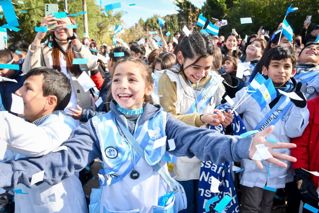 DÍA DE LA BANDERA | Domselaar fue el epicentro de la emoción patria 7