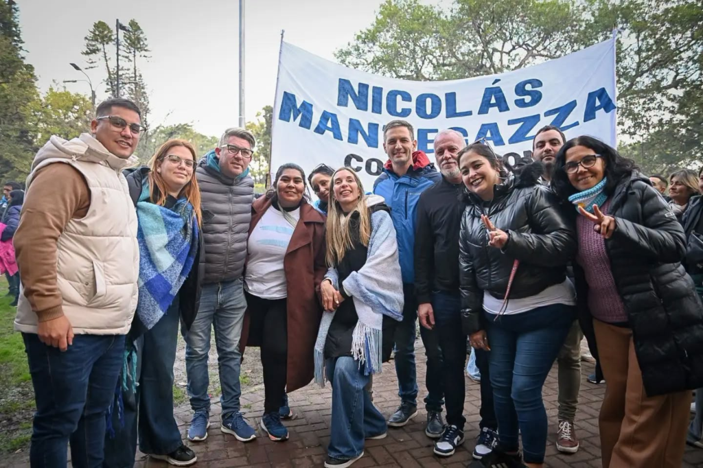 BANDERAZO | El Peronismo de San Vicente pidió por la libertad de Cristina Fernández 4
