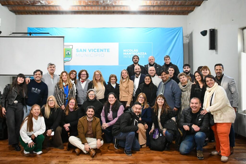 TEJIENDO REDES: San Vicente profundiza la formación profesional contra la violencia de género 6