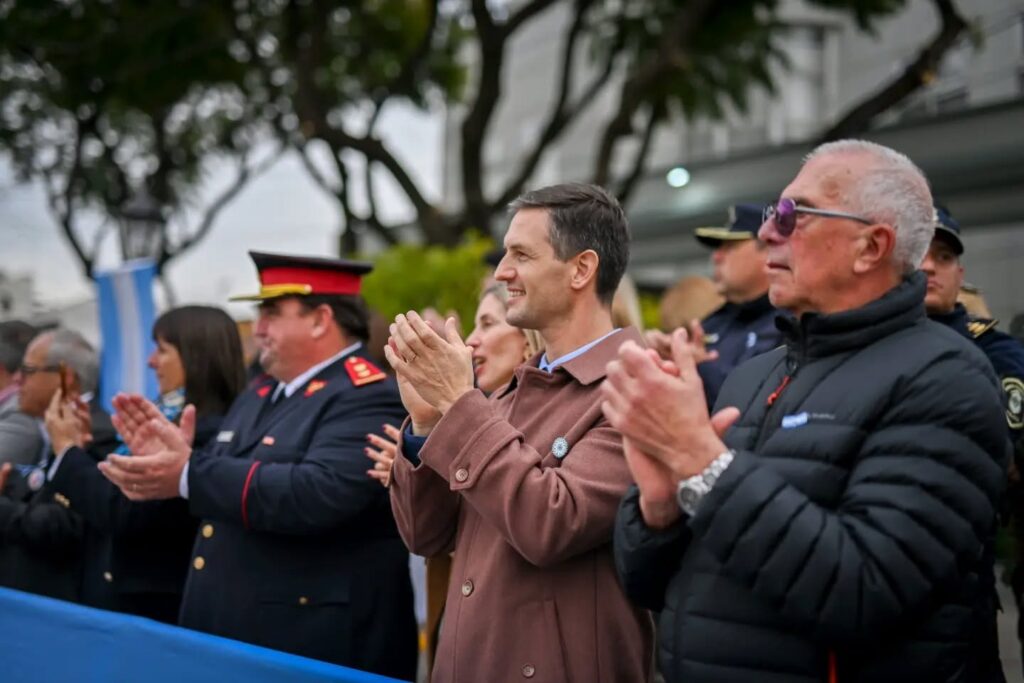 Desfile,civico0 militar por el Día de la independencia