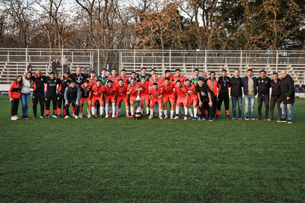 El Club Estrella del Sur se consagró Campeón en todas las categorías de la Zona Elite Pre Federal y en la máxima del Fútbol Femenino de la Metro