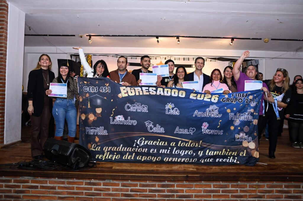 EDUCACIÓN | San Vicente celebró una nueva generación de egresados del Plan FINES y del ISFT N° 93 4