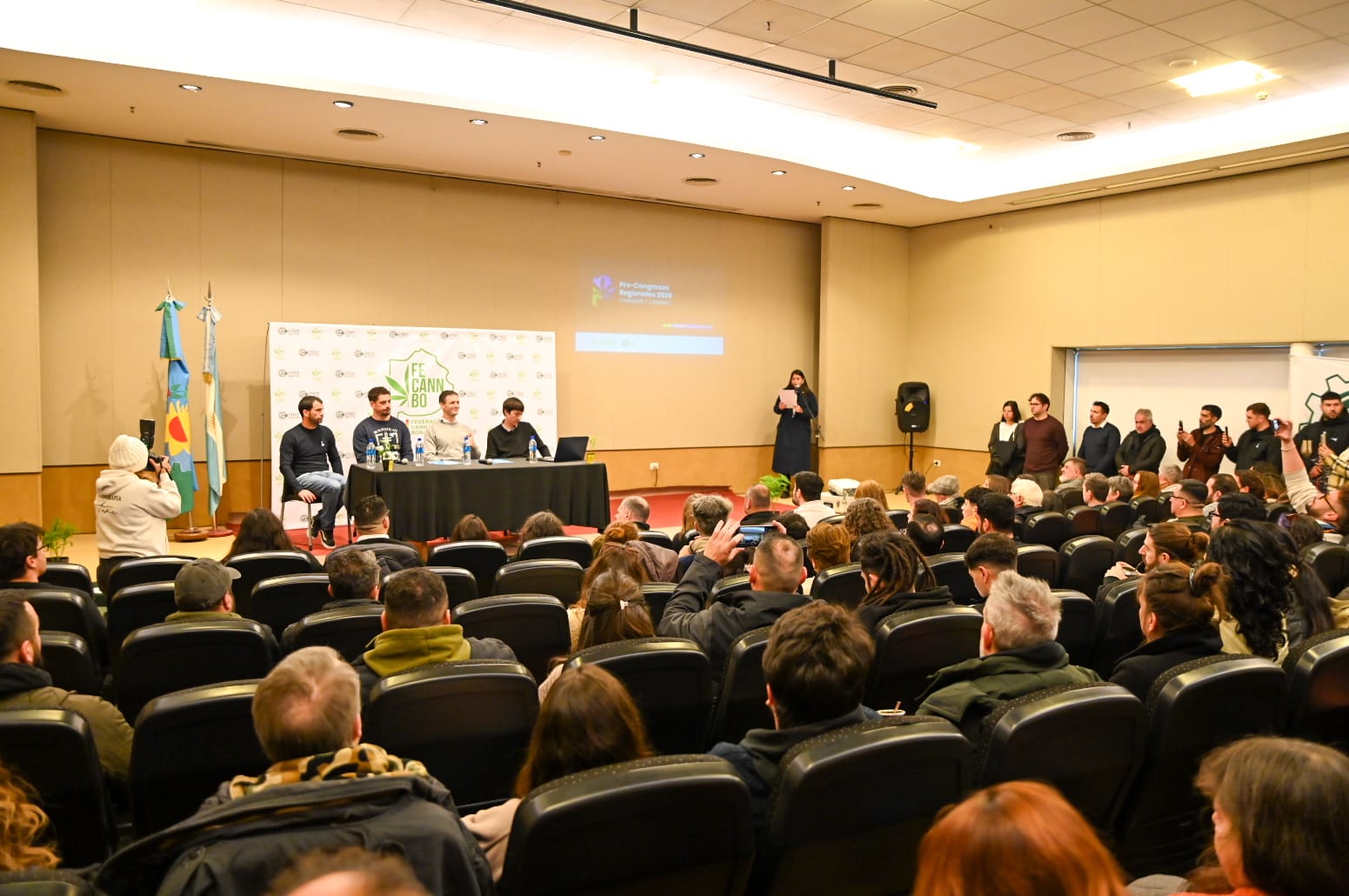 Pre Congreso de Cannabis Medicinal en San Vicente