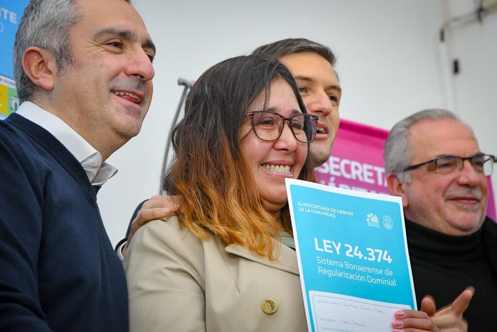 VIVIENDA PROPIA | San Vicente entregó 57 escrituras y consolida el derecho a la propiedad 4 regularización dominial en San Vicente