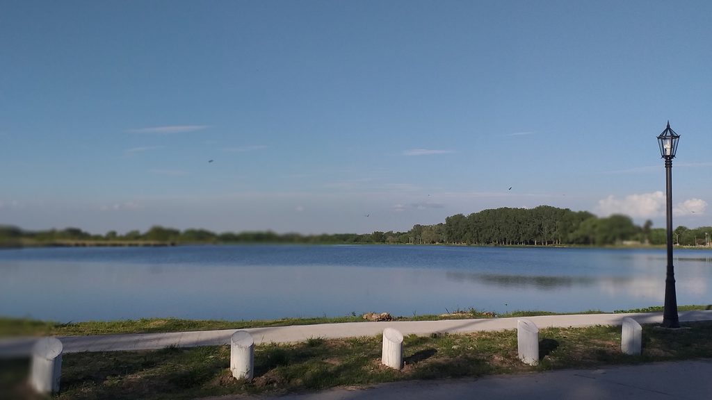 TURISMO | 4 motivos para una salida imperdible a San Vicente en esta primavera 3 Vista panorámica de la laguna de San Vicente para una escapada a San Vicente en primavera.