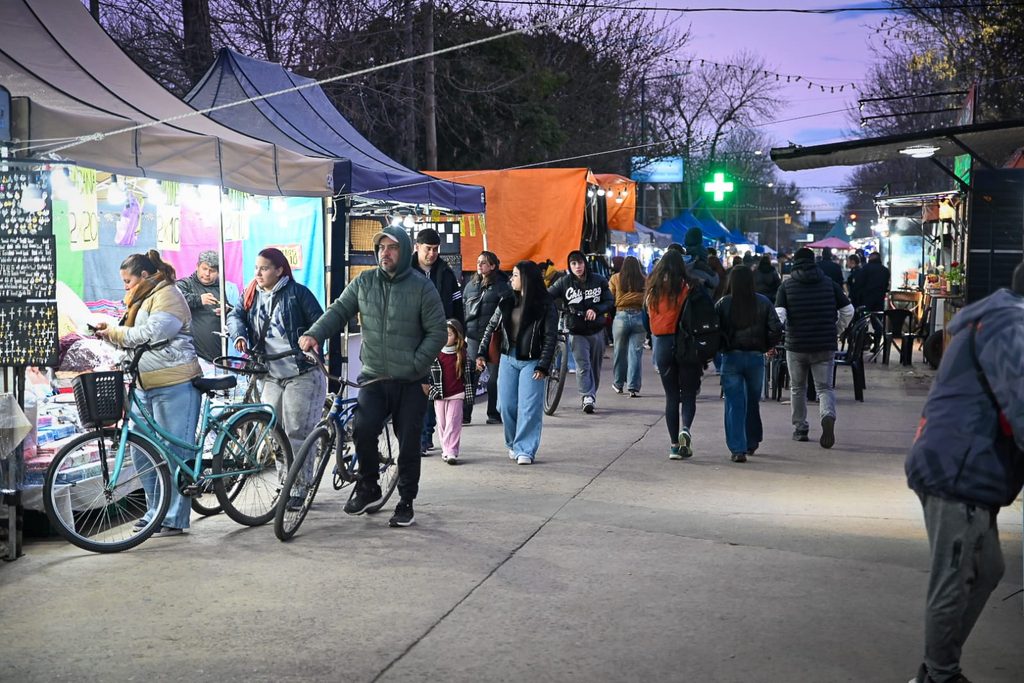 Vecinos 4ª edición de la Fiesta de la Comunicación y las Comunidades en el Parque Urbano Viejo Casal