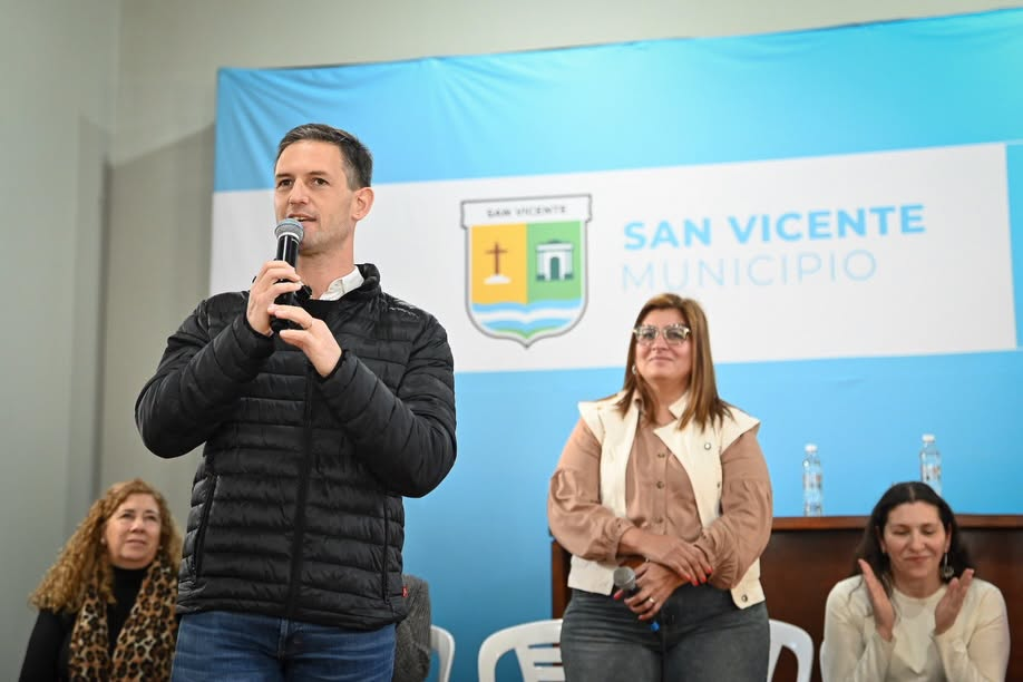 GUÍA EMA | San Vicente presentó el programa para proteger a niños, niñas y adolescentes de violencia digital 4